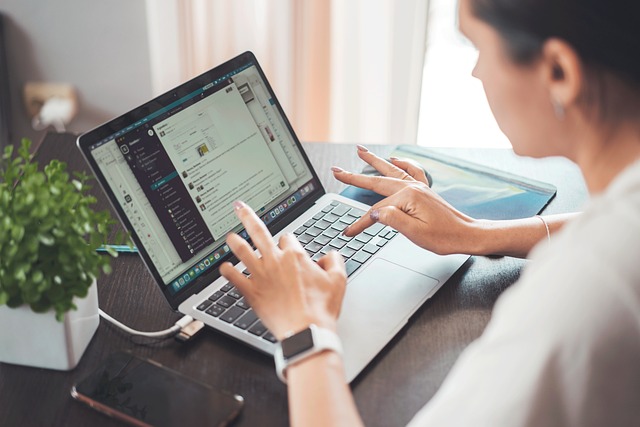 Nhà Cái Uy Tín Không Khóa Tài Khoản: Lựa Chọn Hợp Lý cho Người Chơi Online Gambling